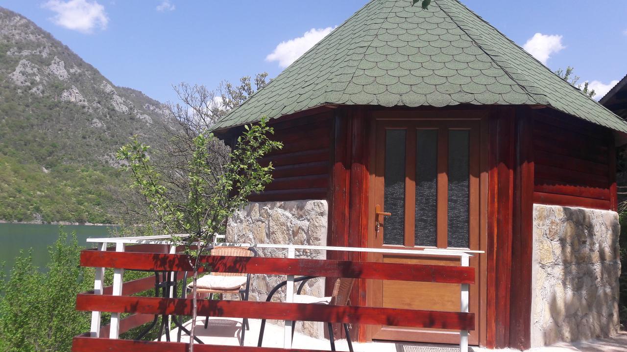 B&B Konak Plužine Ngoại thất bức ảnh